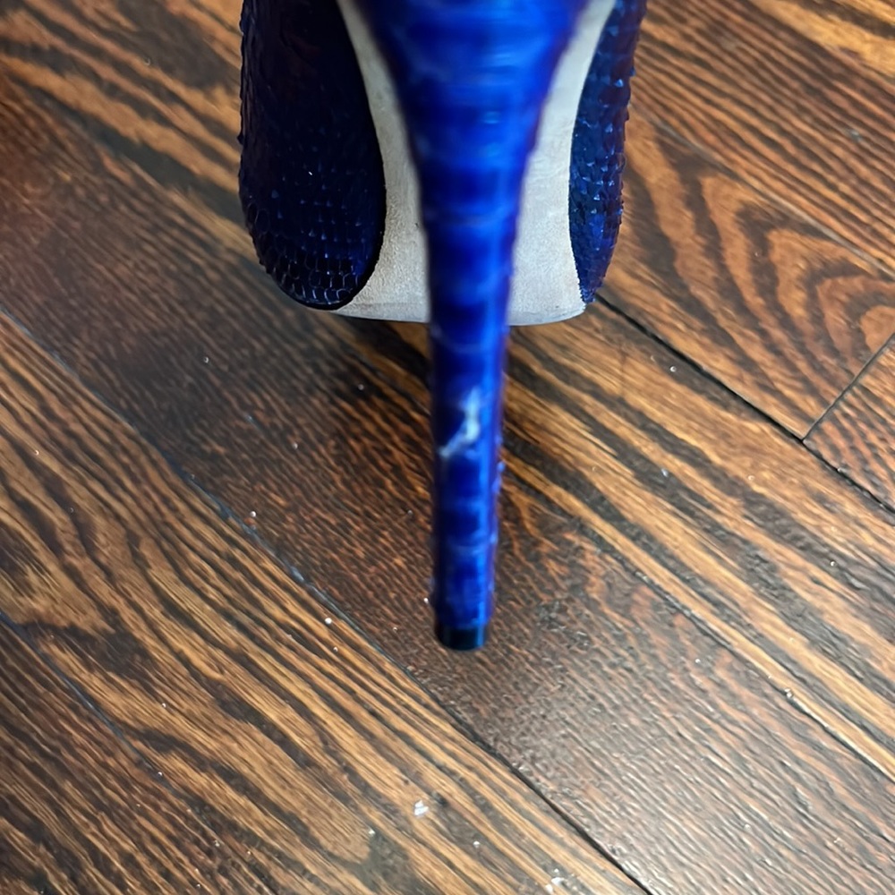 💙Alexandre Birman Twilight Blue Python Booties! - Picture 10 of 13